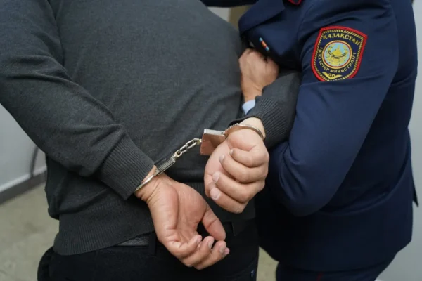 Задержали полиция: что делать в первые 24 часа в Казахстане